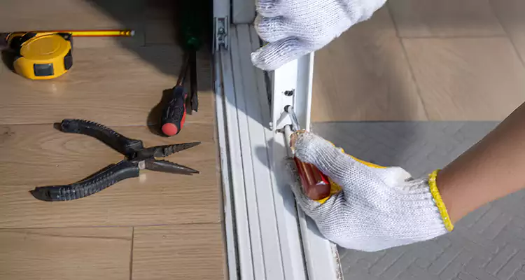 Closet Sliding Door Track Repair in Port Charlotte, FL