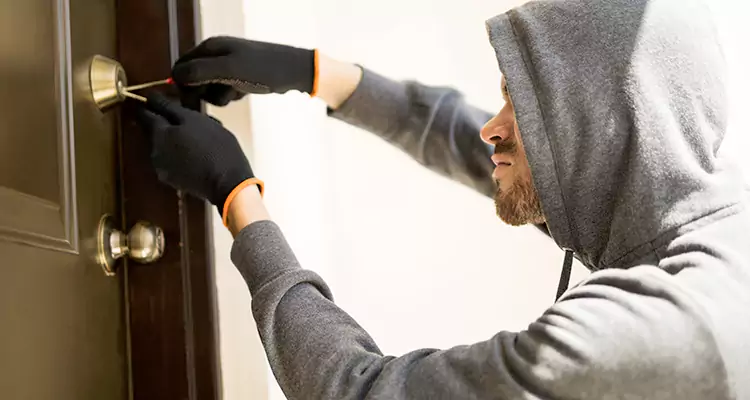Emergency Motel Lock Repairs—Available 24/7 in Port Charlotte, FL